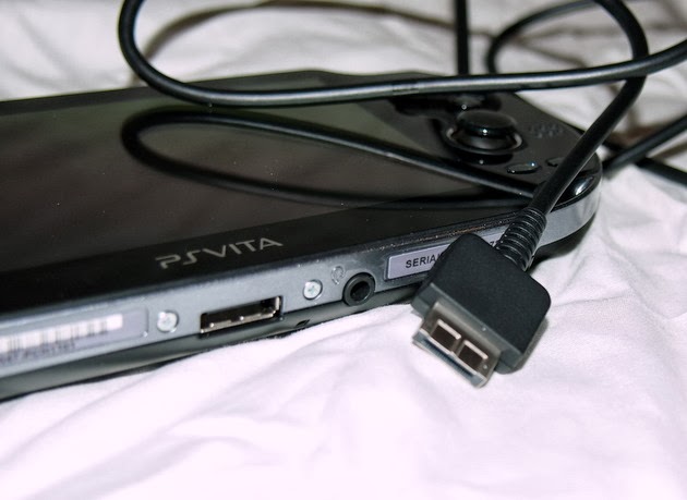 How To Charge Up a PSP Vita Console Using a USB Cable ...