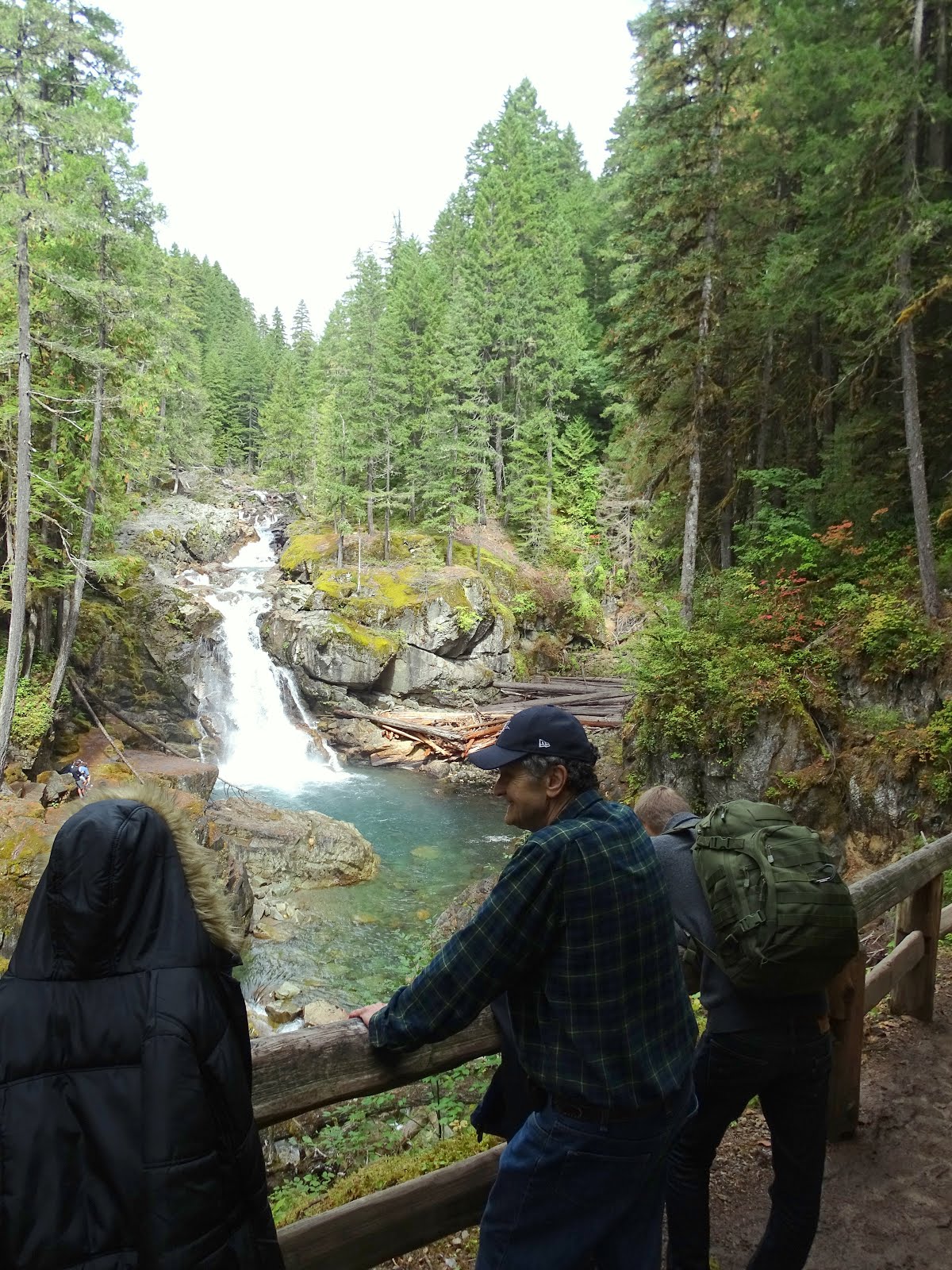 Family hike on Mt. Rainier