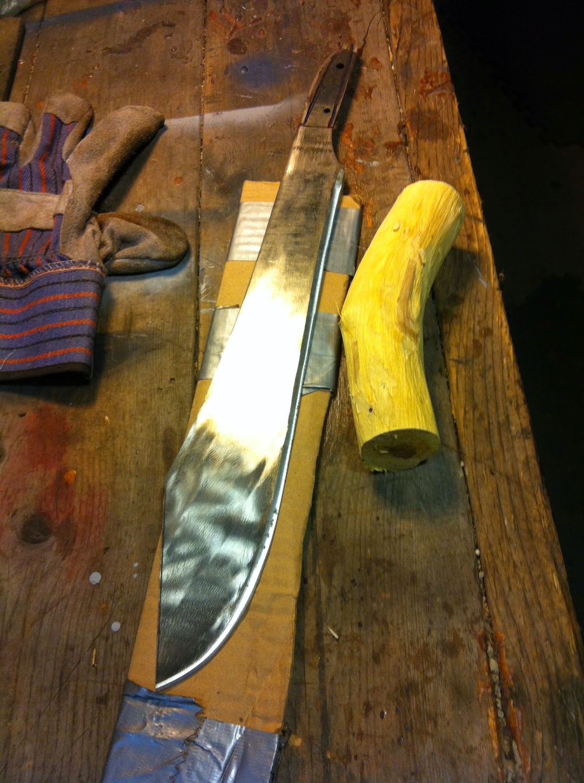 Woods Roamer HOW TO MAKE A CUTLASS MACHETE