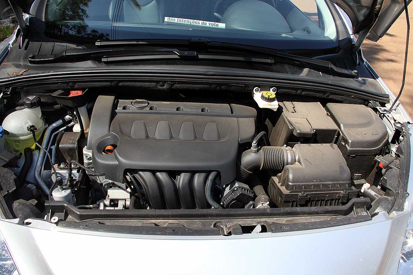 Peugeot 308 Foto Motor Peugeot 308 Foto Motor