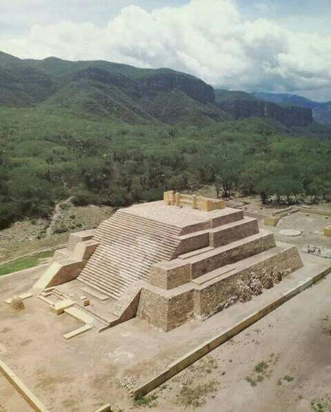 MUSEO DEL SITIO "TEHUACAN VIEJO"