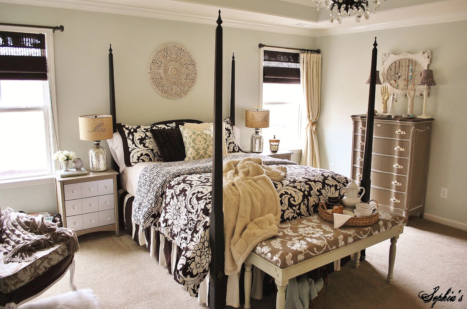 Living Room Southern Style Decor savvy southern style my favorite room sophias decor 1 12 2013