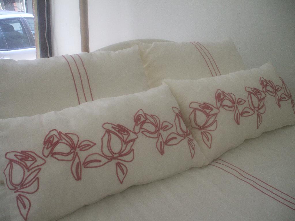 Pelin Home Keten Yatak Örtüsü