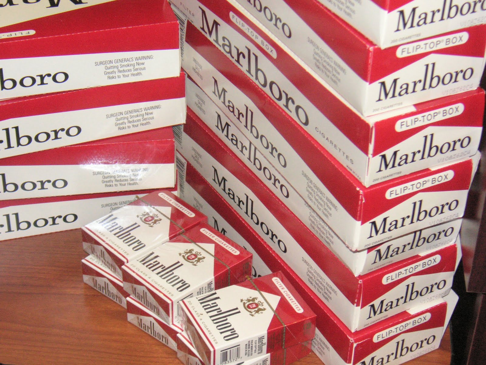 Dunhill, Newport, Marlboro - buy best cigarettes brands