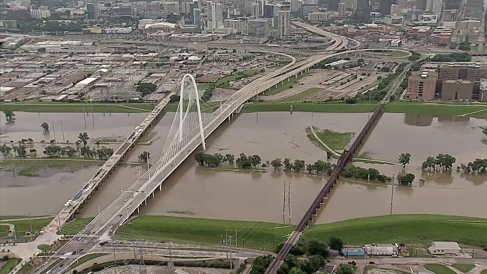 Lone Star Parson When the Levee Breaks