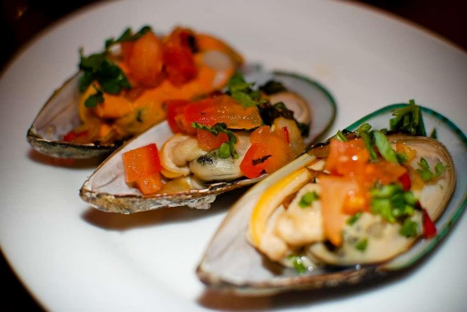 Kennedy's Grill Malaysia Baked Mussels