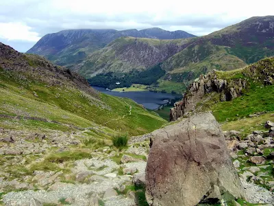 Grasmoor and Buttermere from Scarth Gap