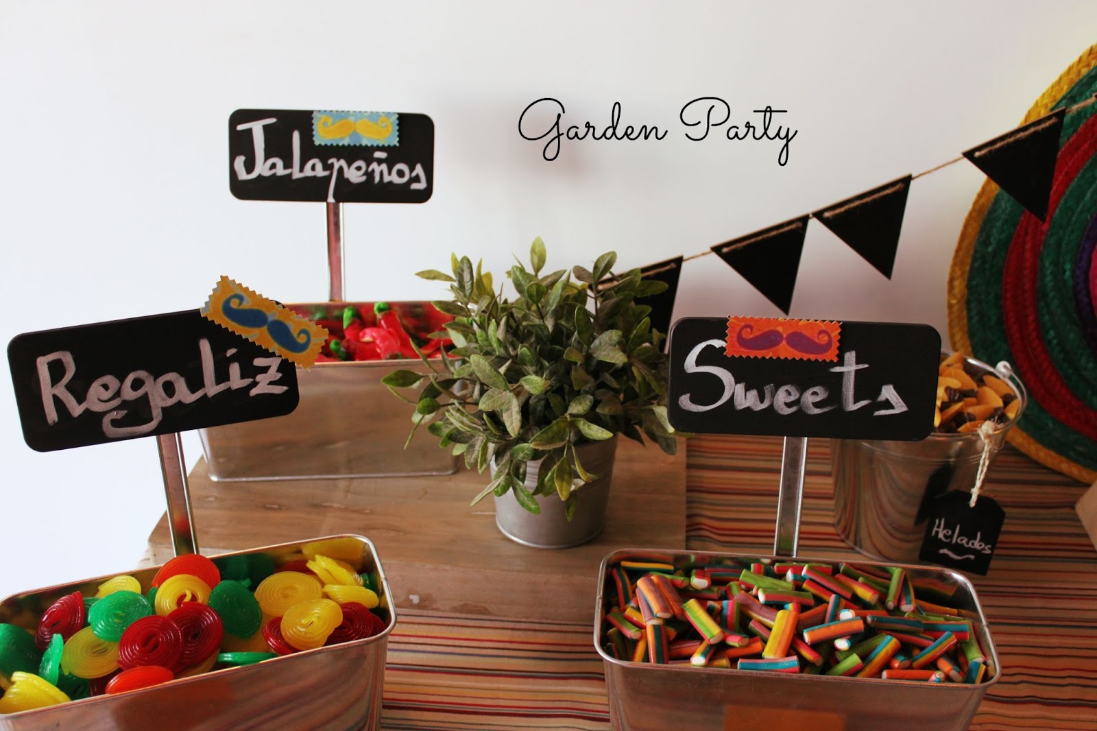 Garden Party Mesas Dulces. Málaga: Mesa Dulce para una Boda Mexicana