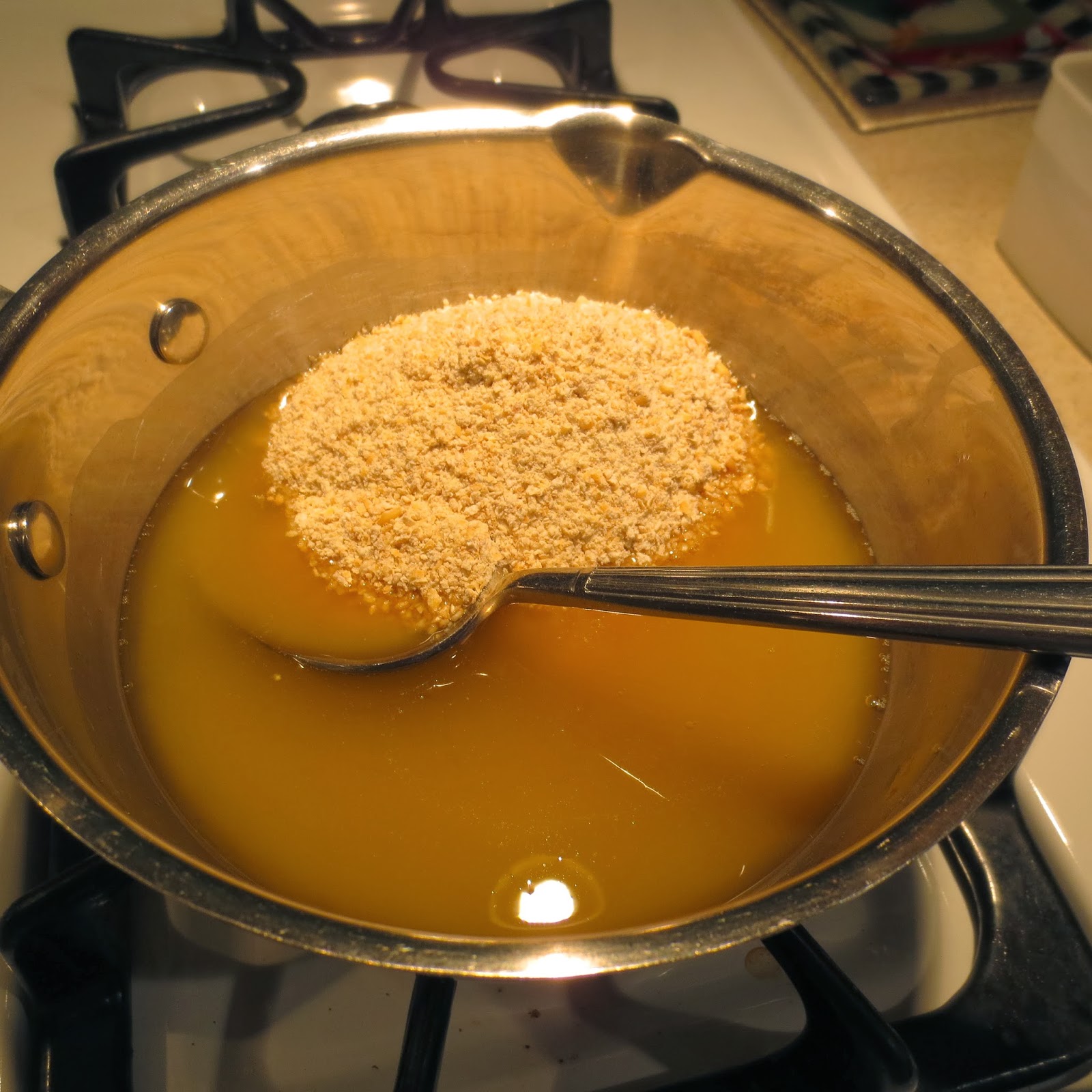 Make Bird Seed Blocks at Home