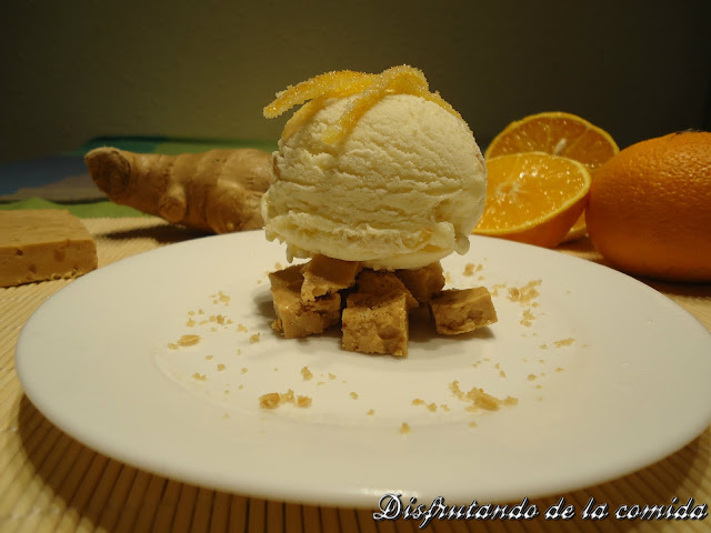 Helado De Naranja Y Jengibre Con Turrón De Jijona
