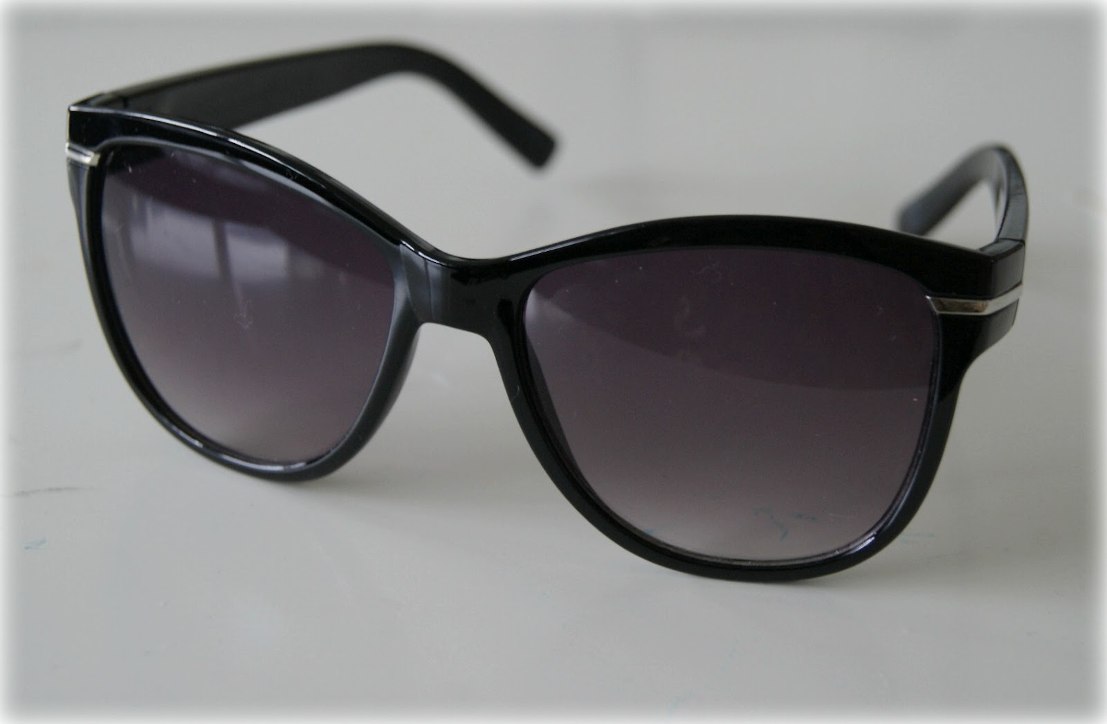 Fashion Beauty Glamour New in H&M Sunglasses
