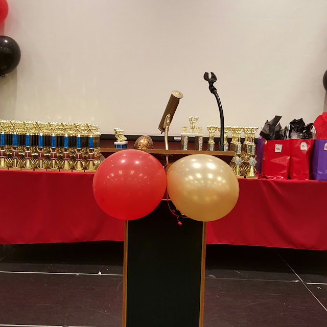 setup, podium, speaker, banquet