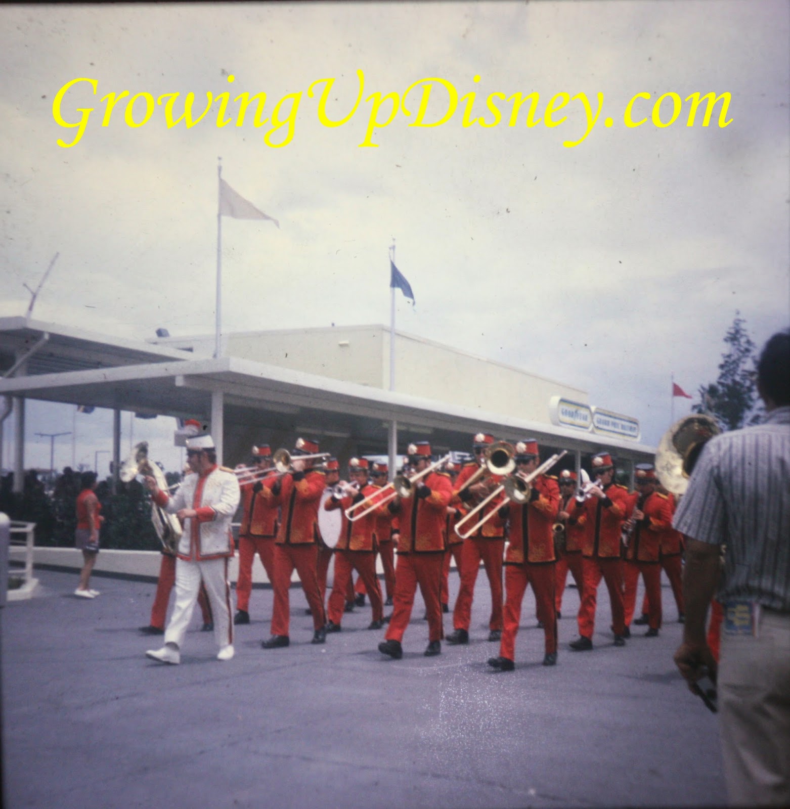 Growing Up Disney Five Photos! 1973 Walt Disney World Parade