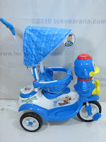 2 GoldBaby F7-1 Bebek Baby Tricycle in Blue