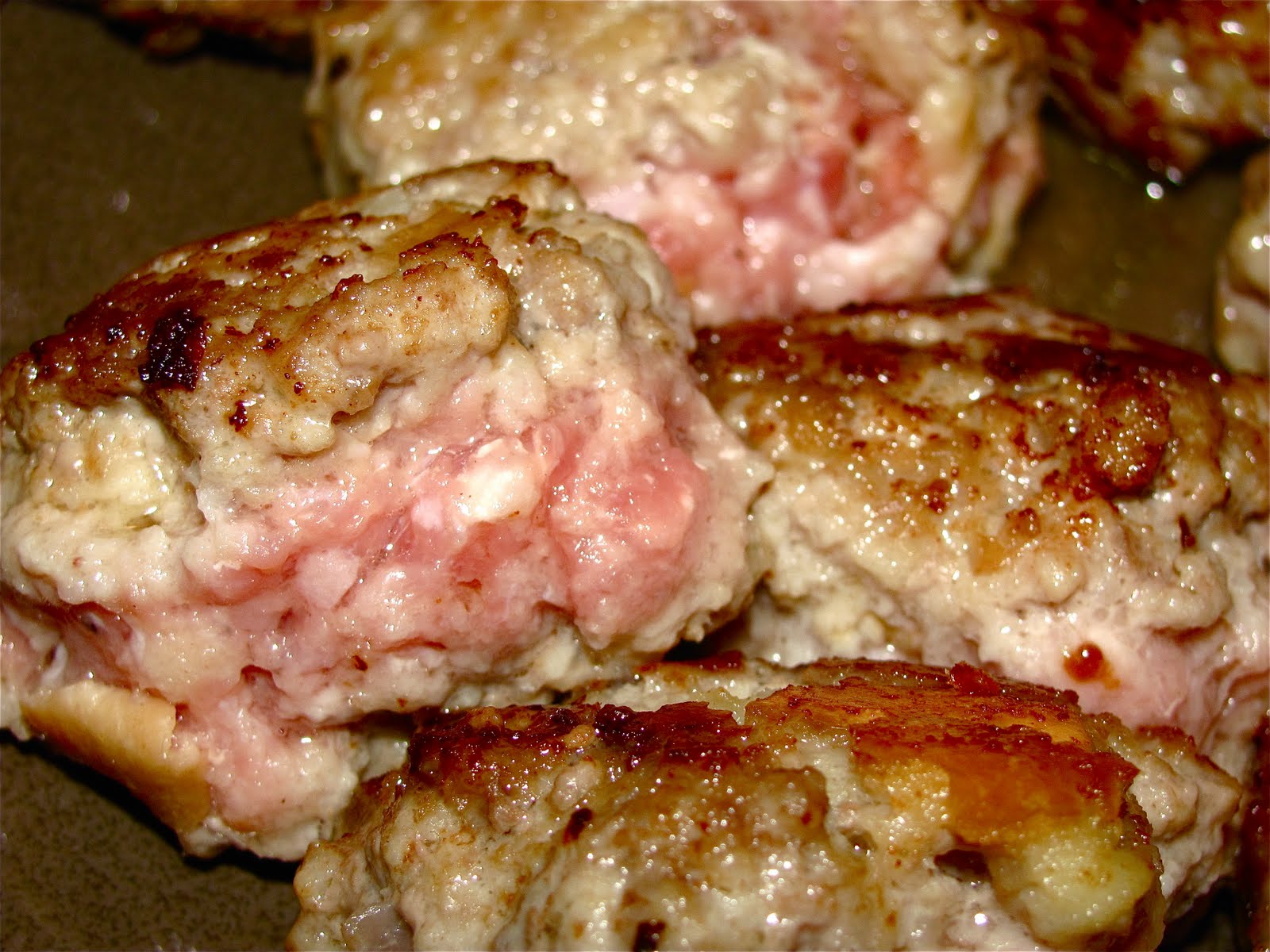 Mister Meatball How to make a meatball