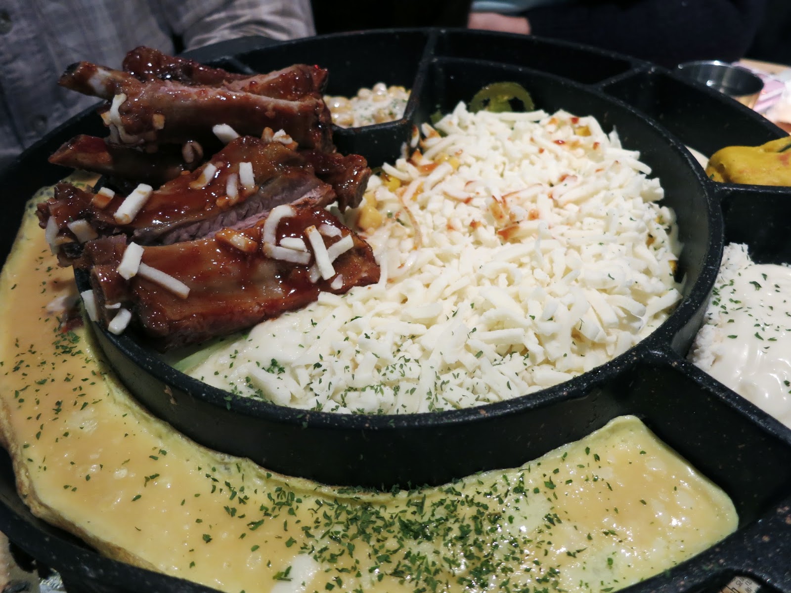 James Cheese Ribs Hongdae, Seoul chichicho