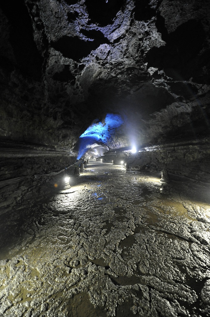 12 Imágenes de túneles sorprendentes formados por lava  Im%25C3%25A1genes+de+t%25C3%25BAneles+sorprendentes+formados+por+lava+12