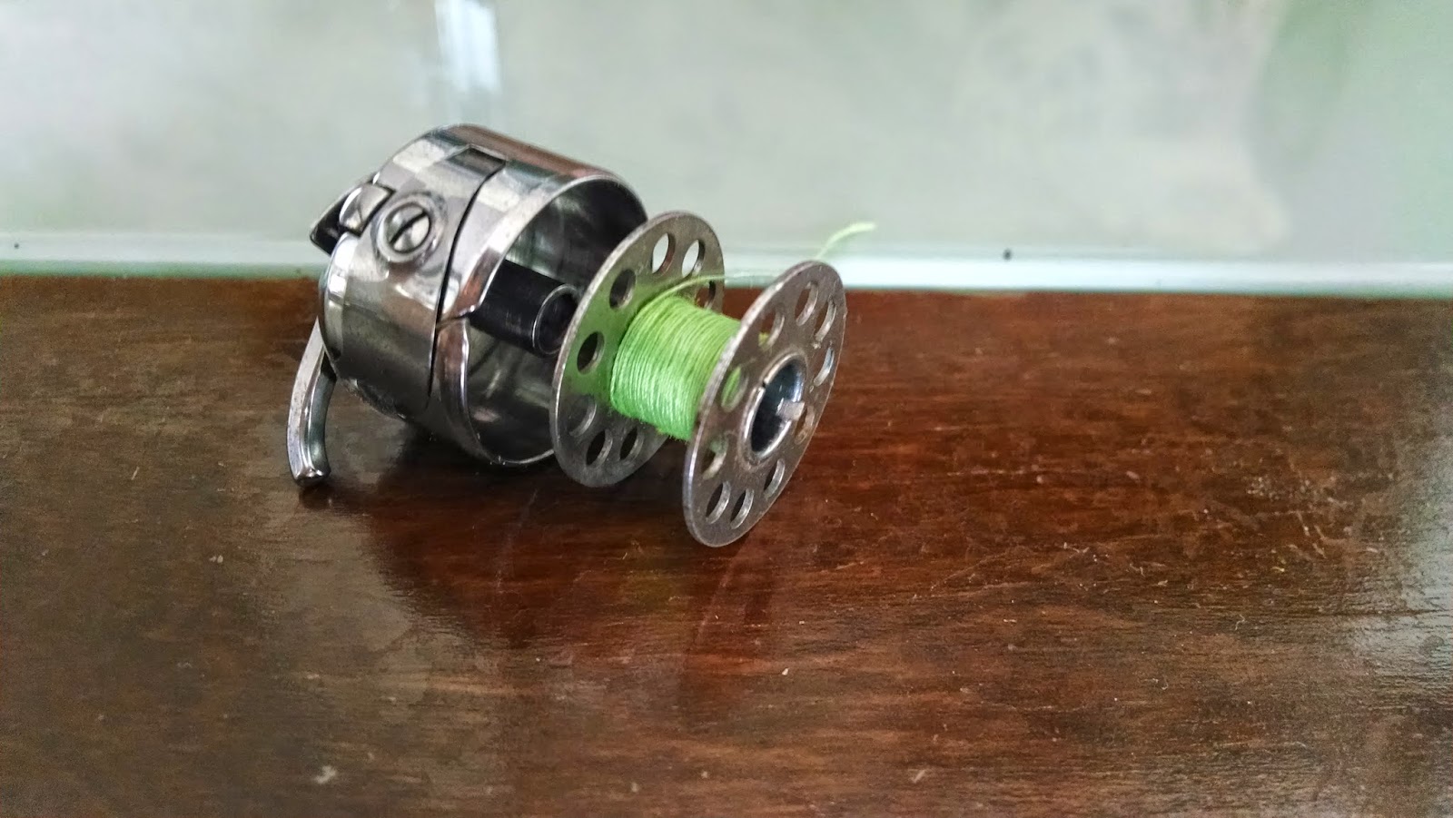 DIY Threading in the bobbin of a Kenmore Model 33 Sewing Machine