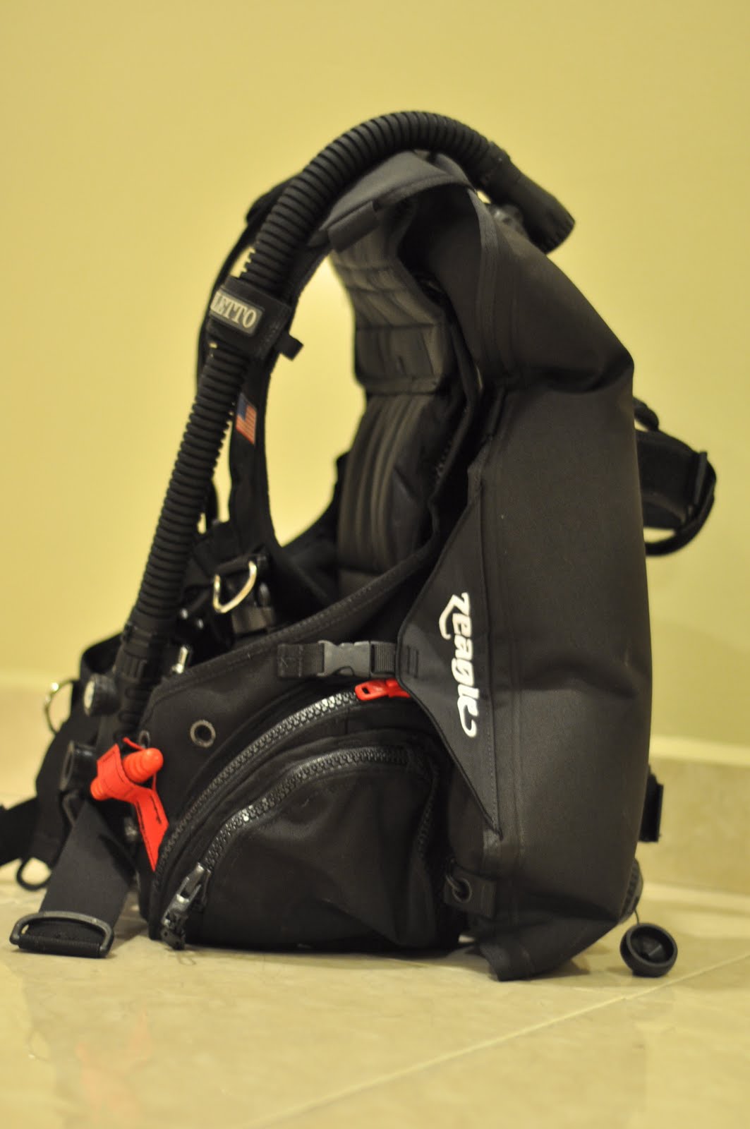 The Colin's Zeagle Stiletto BCD (Buoyancy Control Device)