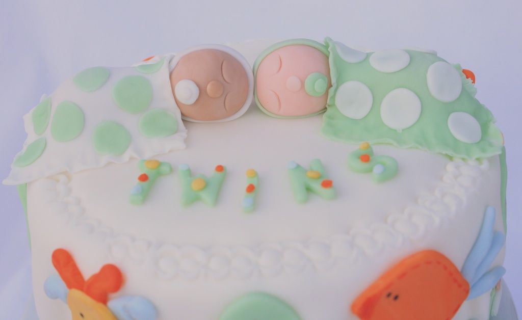 Cakealicious Surprises: Baby Twins Cake - Pregnancy ...