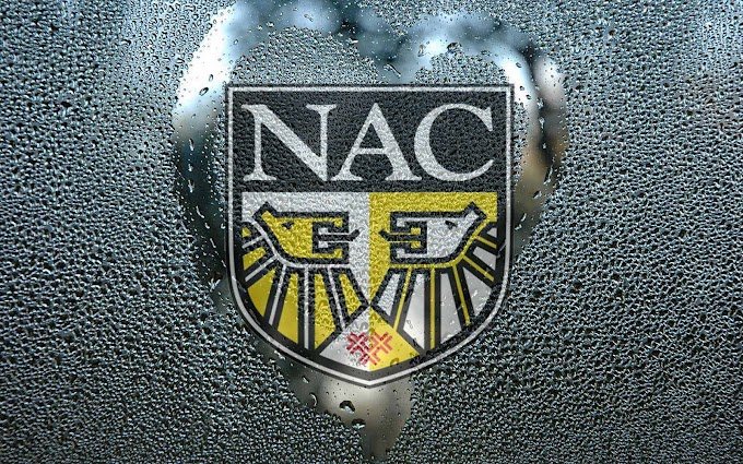 NAC wallpaper met club logo