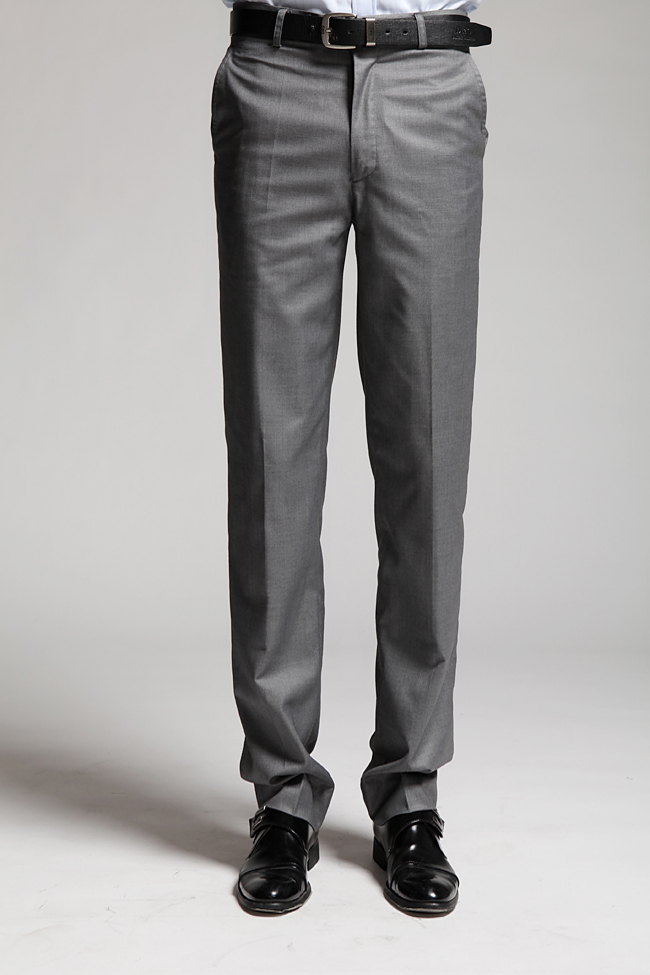 Fashion Bespoke Suits Online How to Choose A right Length of Dress Pants