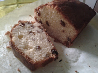 Plumcake all'uvetta