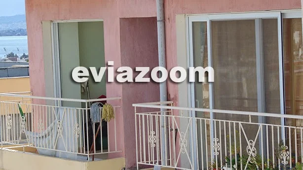 Ανείπωτη Τραγωδία στην Χαλκίδα: Μάνα και γιος βούτηξαν στο κενό από τον 5ο όροφο της πολυκατοικίας - Αυτόπτης μάρτυρας μιλάει στο eviazoom.gr! (ΦΩΤΟ & ΒΙΝΤΕΟ)