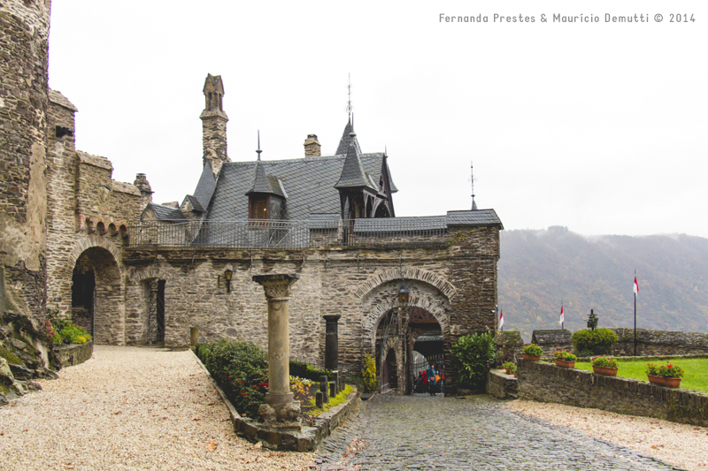 Castelo de Reichsburg Castelo de Reichsburg
