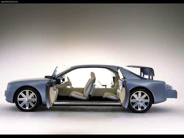 Lincoln Continental Concept (2002)