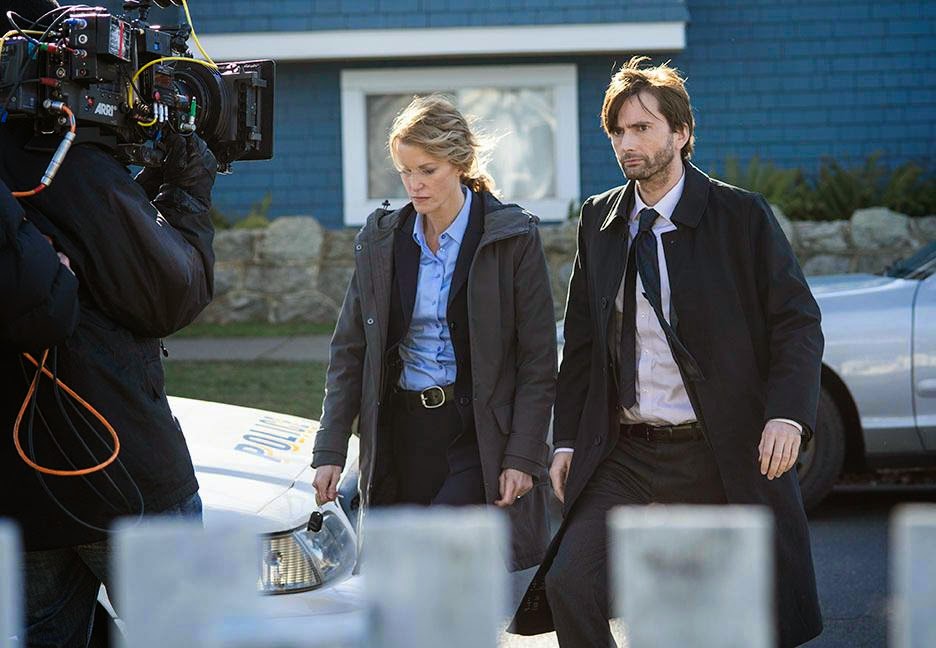 PHOTOS Behind The Scenes Of Gracepoint