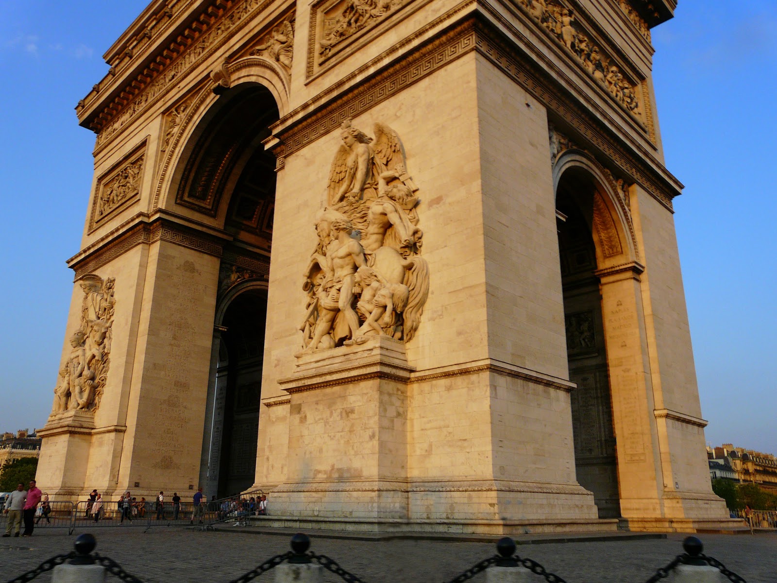 ParisDailyPhoto The golden arch