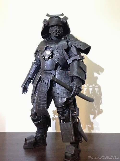 http://1.bp.blogspot.com/-oI2DWf1bC_A/Up2SS6q82eI/AAAAAAAAl2A/mpSYUA0PZCk/s1600/KEN-LEE-SAMURAI-IRON-MAN-MARK-1-02.jpg