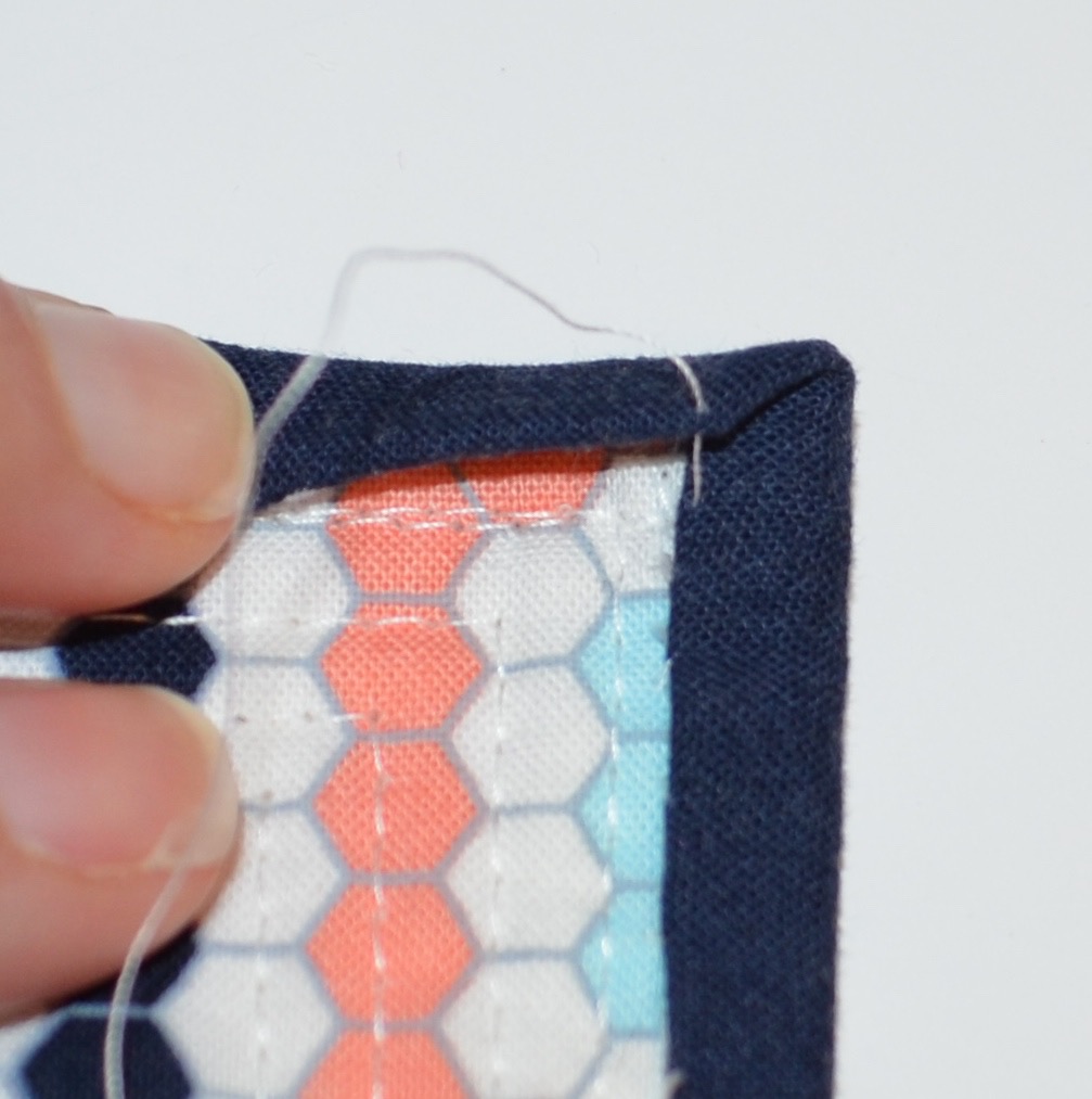 she can quilt Single Fold Binding Tutorial