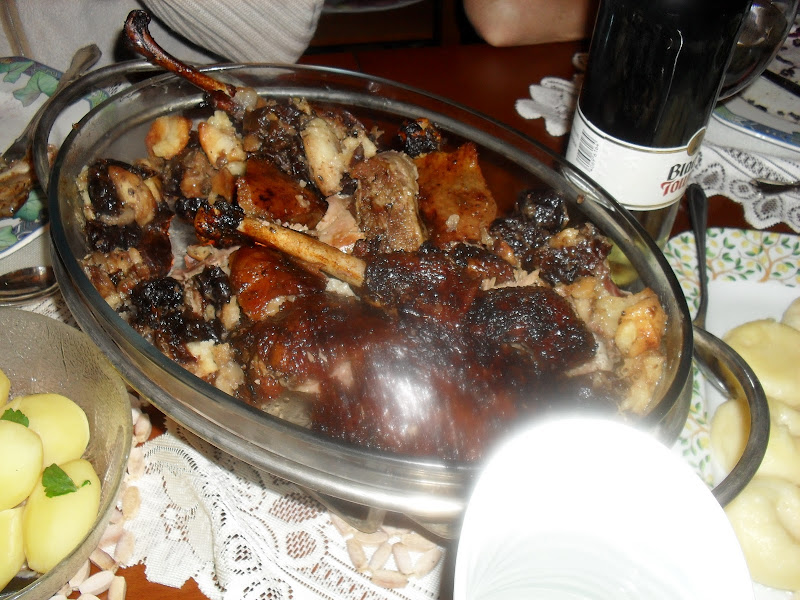 Bowl of cooked goose