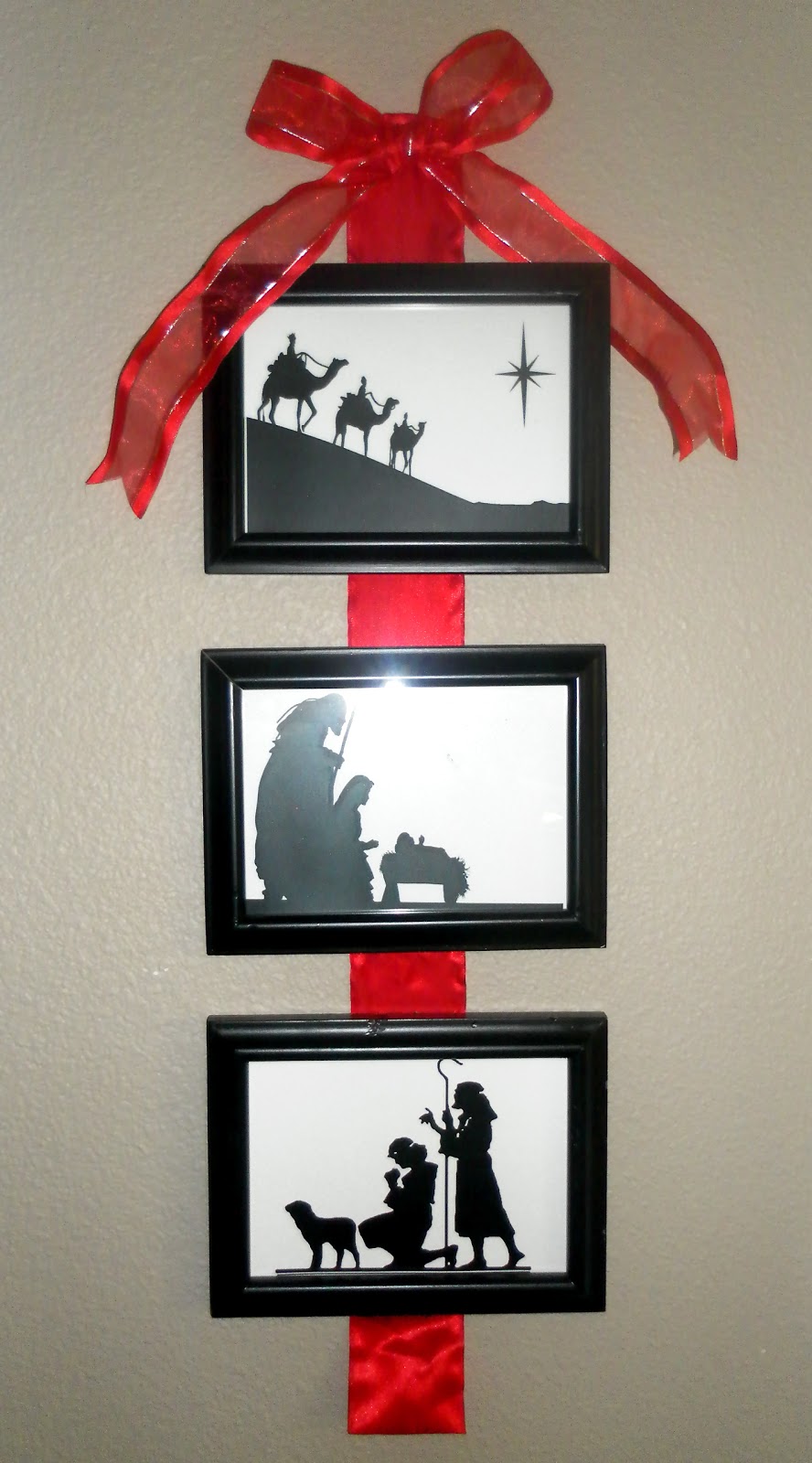 The Family Scientista Nativity Wall Hanging