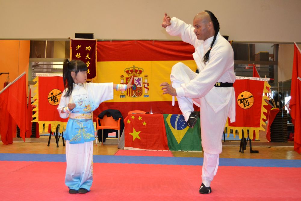 Shaolin en Madrid Kung-Fu Escuela Shaolin Tlf: 626 992 139 GrandMaster Senna y Master Paty Lee