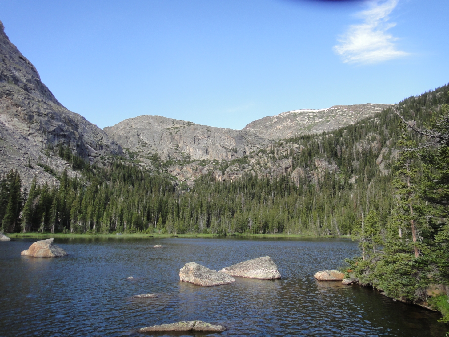 Hiking Rocky Mountain National Park Lakes via Rock Cut Trailhead.