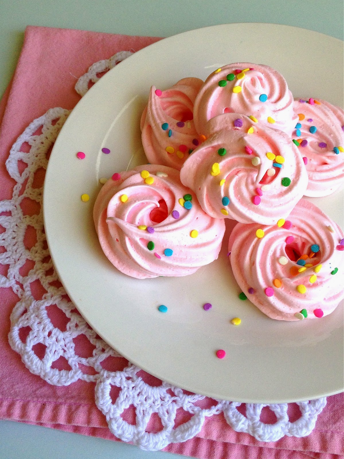 Easy Meringue Cookies The Lindsay Ann