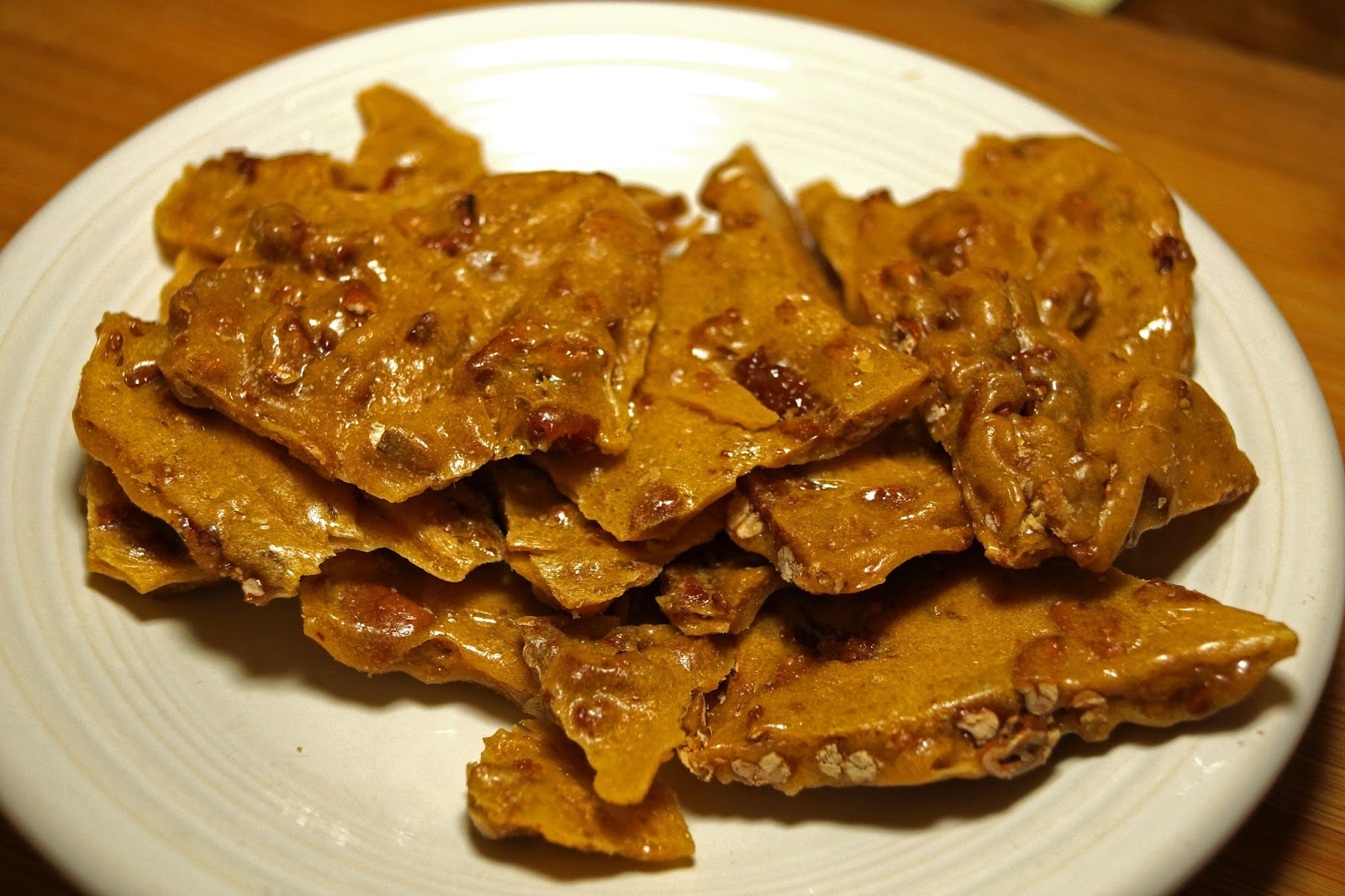 MAD MEAT GENIUS LEAH'S BACON PECAN BRITTLE