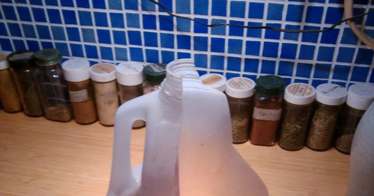 green and frugal home Homemade kitchen compost bucket