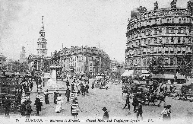 What Did Trafalgar Square Look Like  in 1904 