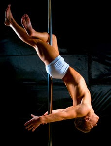 pole dancing dance male dancer stripper poles hollywood fitness workout physique guys club bound gay males twenty grip three street