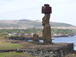 Ahu Va Huri Moai with red top-knot (pukao), Easter Island