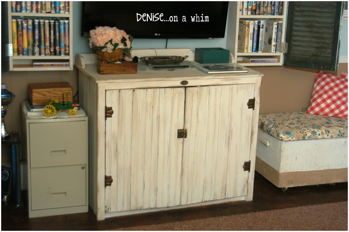 denise...on a whim Fabulous Farmhouse Tour A Turquoise Living Room