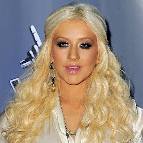 Gallery Gmn Christina Aguilera Tanning Stain Hair Platinum