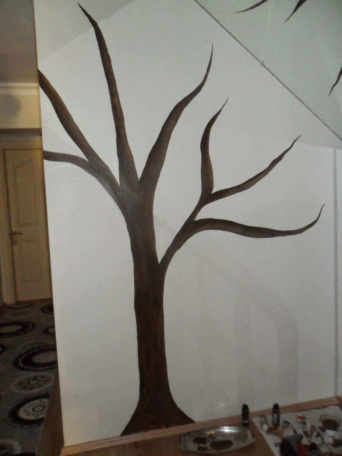 Eskici DUVARA AĞAÇ ÇİZDİMMMM&hellip;.