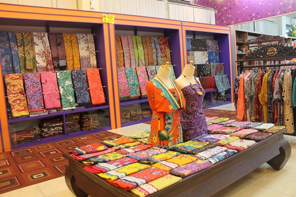 5 Tempat mencari oleh - oleh di cirebon - JDlines.com