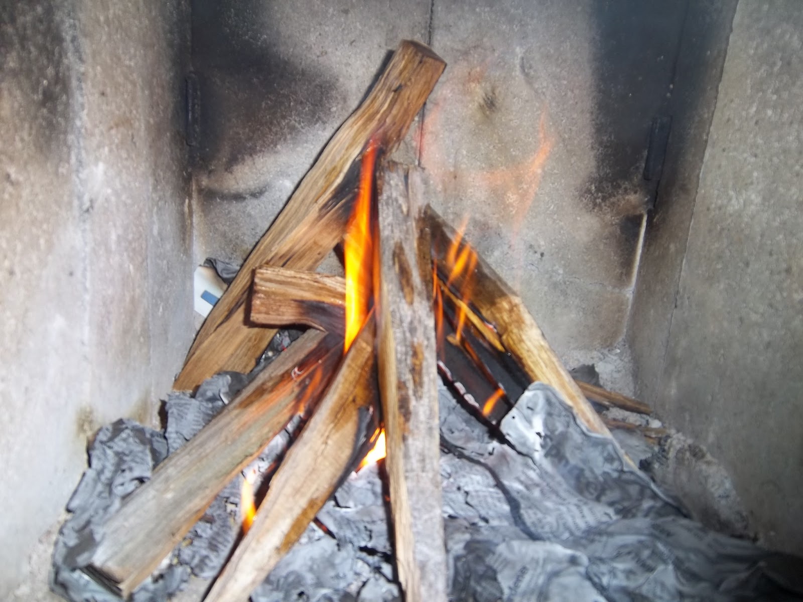 🔥 Un allume feu de cheminée facile & rapide : Made in France