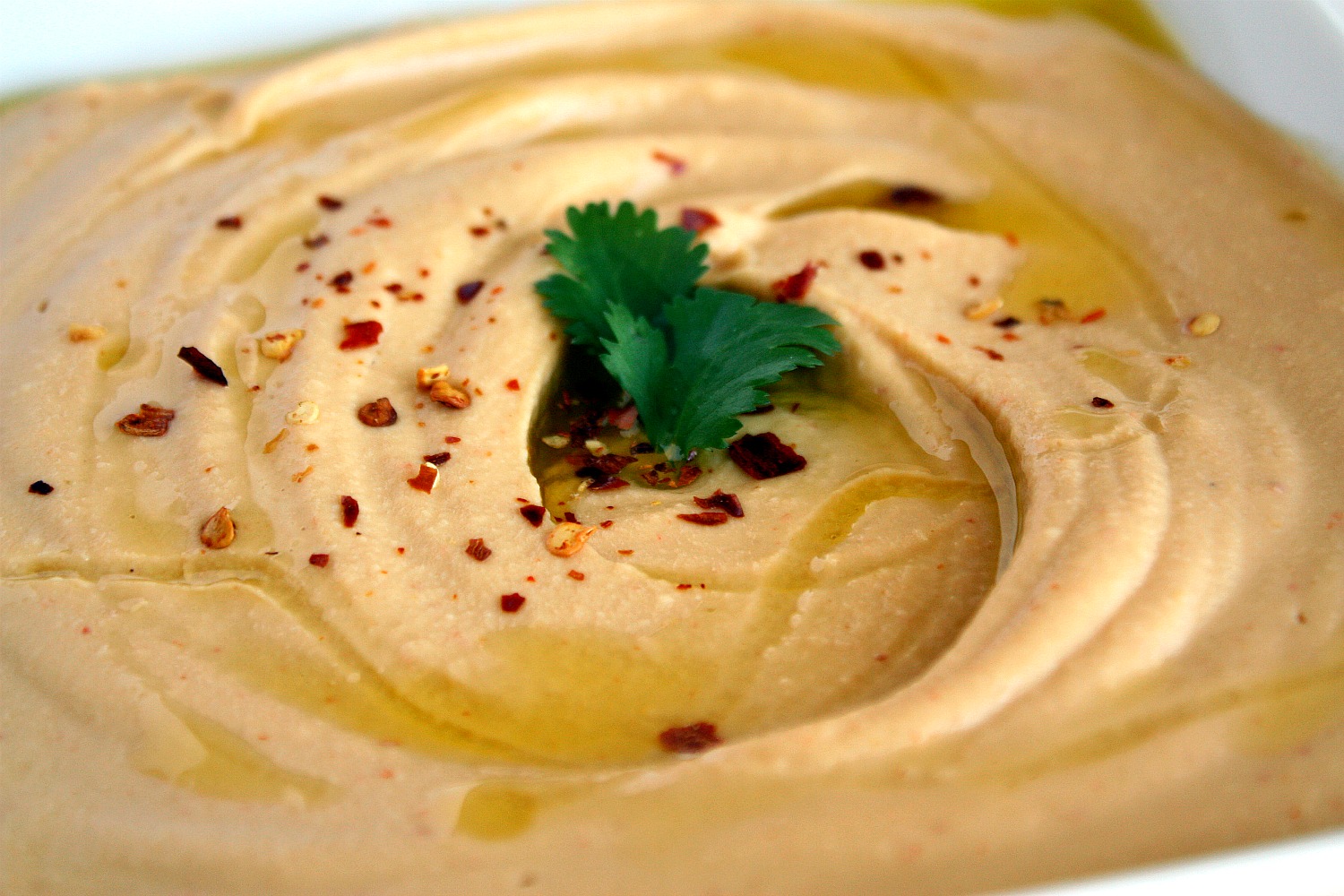 Our Eyes Eat First Spicy Red Chili Hummus and Armenian Lavash Crackers